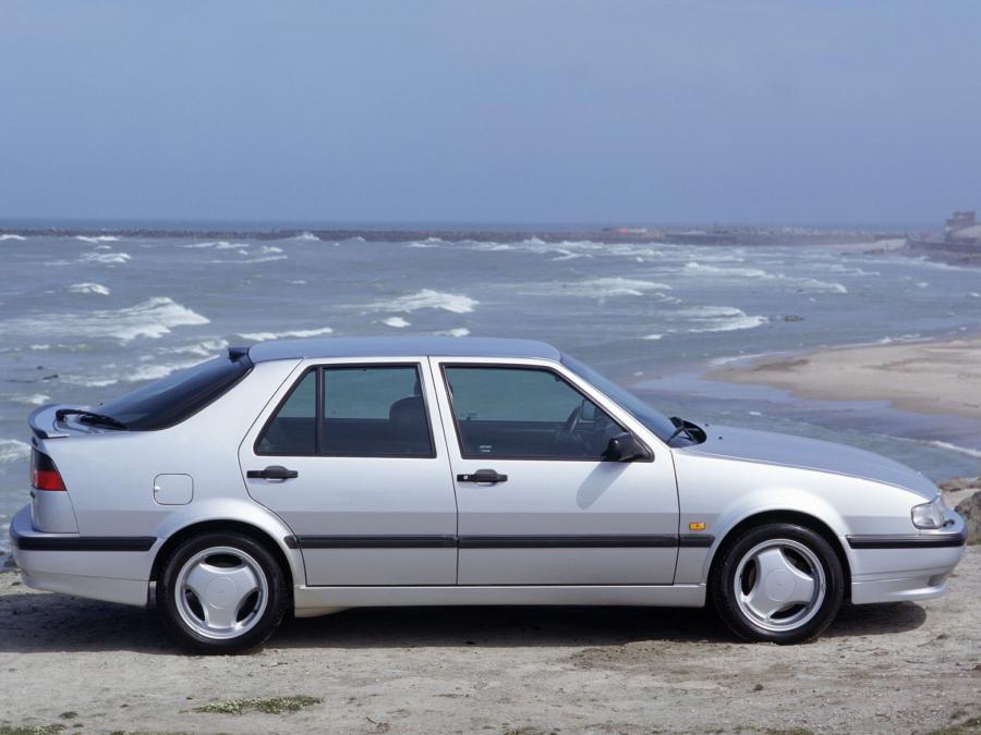  Saab 9000 Aero 1993 года  (фото 13 из 14)